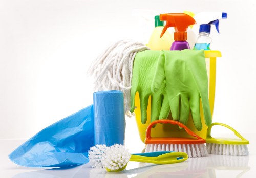 Deep rug cleaning process in a TW9 home