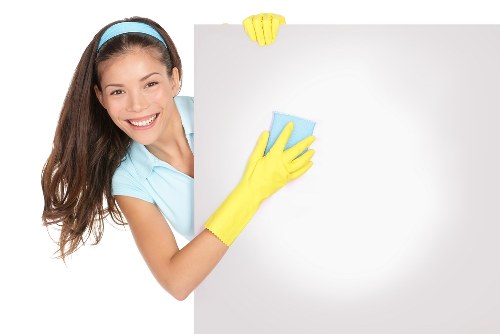 Domestic cleaning service in TW9 for a modern kitchen and bathroom