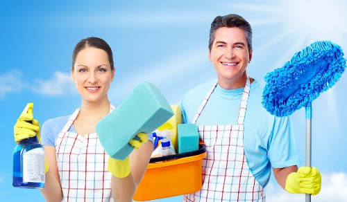 Deep cleaning checklist items for one off cleaning service in TW9